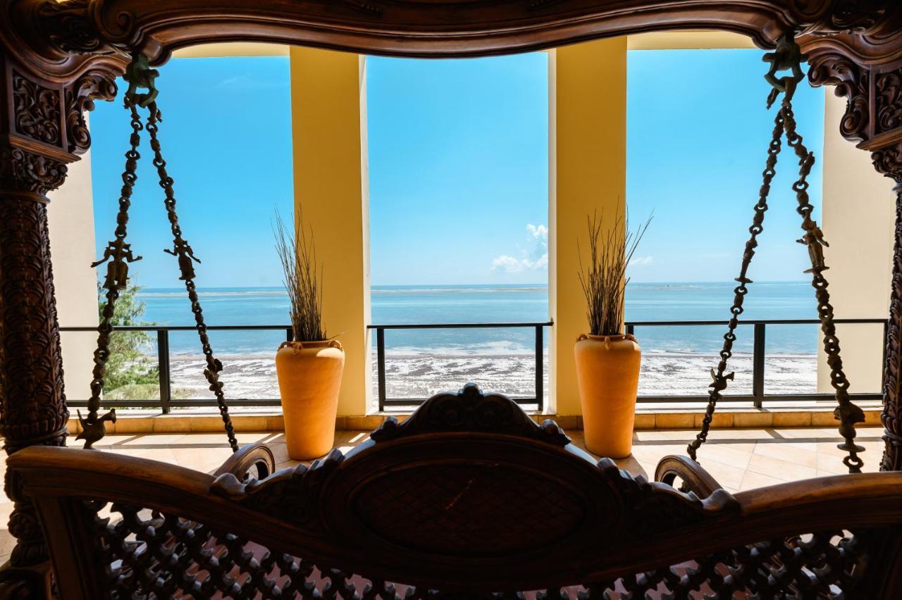 Cocoa Boutique Hotel - Your Kenyan Beachfront Bliss Момбаса Екстериор снимка